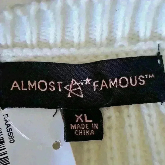 Almost Famous Juniors' Lace-Up Sweater White Size Extra Large - Picture 7 of 8